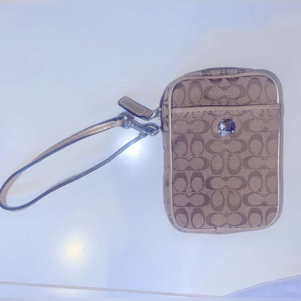 Coach wristlet